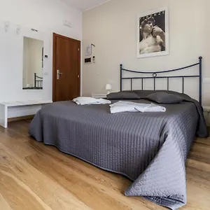 le-ghiacciaie.it-tuscanyhotel.com/